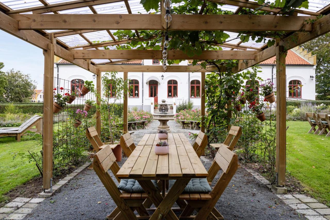 Vita Huset Pa Oesterlen Gärsnäs Extérieur photo